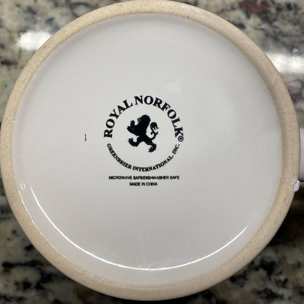 Royal Norfolk White Cat Lover's “My Favorite Person is my Cat” Coffee Mug - Picture 7 of 10
